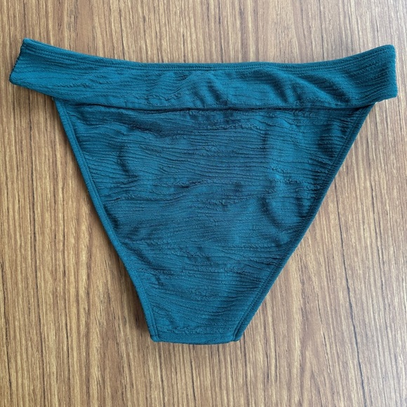 Cupshe High-Waist Bikini Swim Bottoms | Dark Green Textured | Size M | NWT - Picture 3 of 4